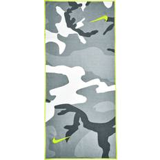 Nike Golf Accessories Nike Caddy Golf Towel, Camo Volt Camo Volt