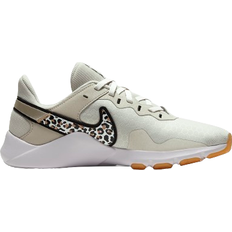 Rubber Gym & Training Shoes Nike Legend Essential 2 Premium W - Light Bone/Wheat/White/Black