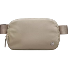 Lululemon Everywhere Belt Bag 1L - Raw Linen