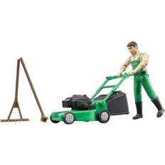 Bruder Lekesett Bruder Bworld Gardener with Lawnmower & Gardening Equipment 62103
