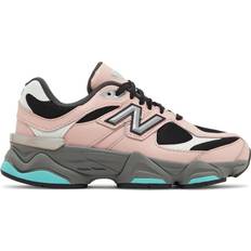 New Balance Children's Shoes New Balance Big Kid's 9060 - Coral Pink/Teal Green