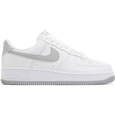 White leather sneakers men Nike Air Force 1 '07 M - White/Light Smoke Grey