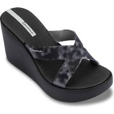 Ipanema Shoes Ipanema High Fashion Wedge Sandal Women's Black/Grey Sandals