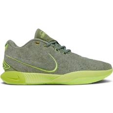 Grün Basketballschuhe Nike LeBron XXI - Oil Green/Volt