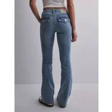 Jeans True Religion Bootcut jeans PEAK SPOT Becca Mid Rise Boot Cut Flap Jeans