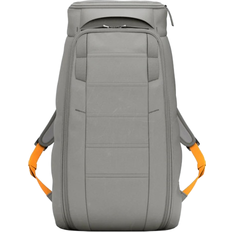 Db Vesker på salg Db Hugger Backpack 25L - Sand Grey