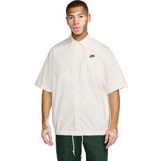 Nike Shirts Nike Men's Club Short-Sleeve Oxford Button-Up Shirt in White, FN3902-133