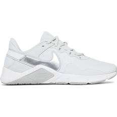 Nike Legend Essential 2 W - Photon Dust/White/Grey Fog/Metallic Silver