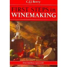 Mat & Drikke Bøker First Steps in Winemaking (Heftet, 1998)