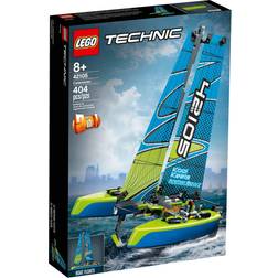 Lego Technic Catamaran 42105