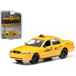 GreenLight Ford Crown Victoria New York City Taxi (NYC) Exclusive 1/64 Diecast Model Car