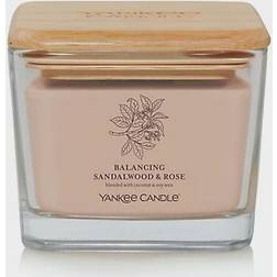 Yankee Candle Balancing Sandalwood & Rose 326g Scented Candle 326g