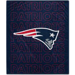 NFL New England Patriots Echo Plush Blanket