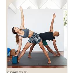 Manduka PRO Extra Large Yoga and Exercise Mat Squared 78x78" (198x198cm) Squared 78x78" (198x198cm)