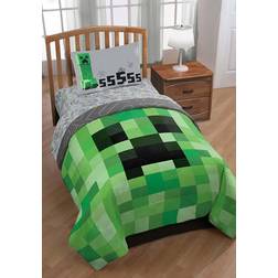 Jay Franco Minecraft Game Creeper Twin Bed Set