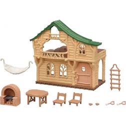 Calico Critters Lakeside Lodge Gift Set Dollhouse Playset with Figure and Furniture, Multicolor