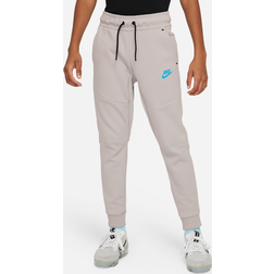 Nike Sportswear Tech Fleece Big Kids Boys' Pants in Grey, CU9213-014 Grey