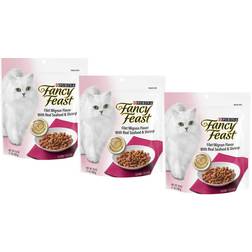 Feast Gourmet Dry Cat Food Filet Mignon