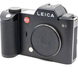 Leica SL Typ601 Mirrorless Digital Camera Bundle