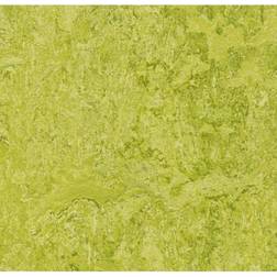Forbo Marmoleum CinchLoc Seal Waterproof Chartreuse 12 x36 Planks 7 Planks/20.34 sf