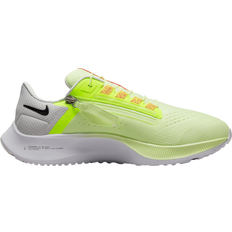 Nike air zoom pegasus 38 flyease • See Klarna »