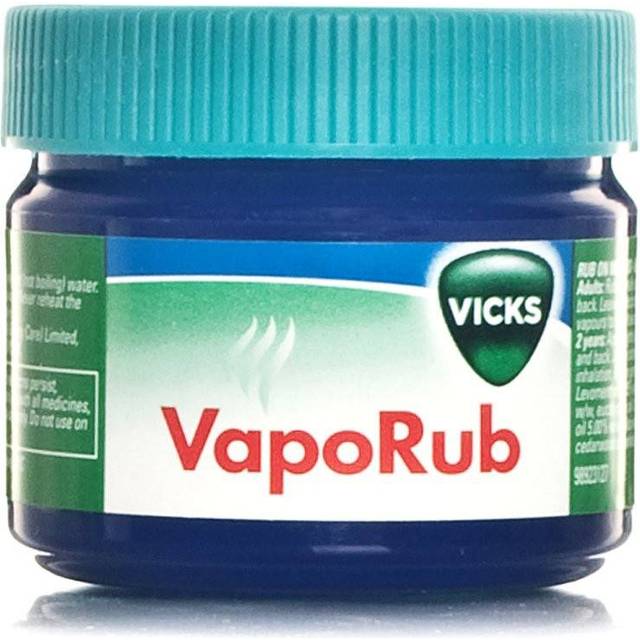 Vicks VapoRub, Topical Chest Rub & Analgesic Ointment, Over-the-Counter  Medicine, 1.76 oz 