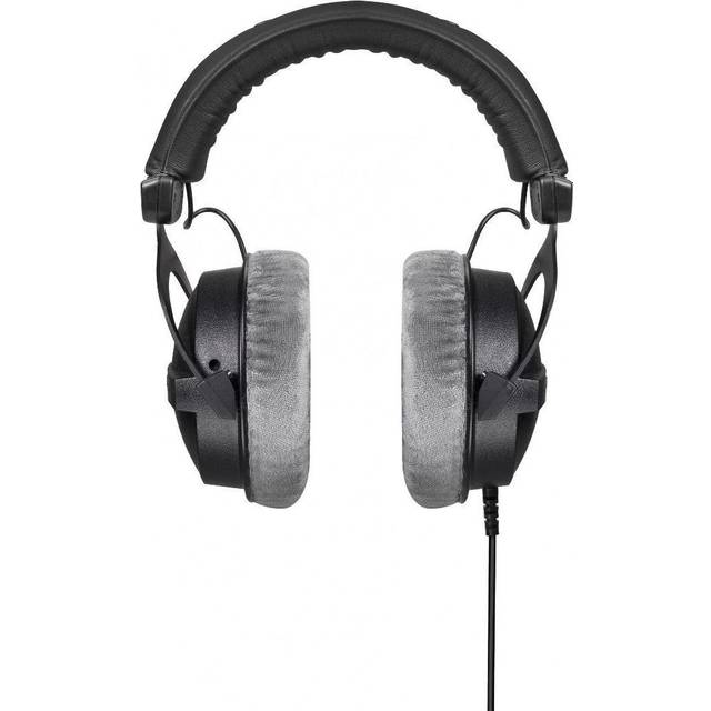 Beyerdynamic DT 770 Pro 80 Ohm Headphones with Splitter and 3-Year Warranty  