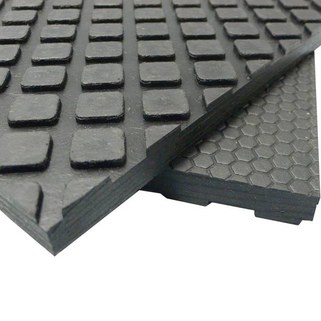 Rubber-Cal 3-ft x 4-ft Rectangular Indoor or Outdoor Home Utility Mat  03_177_WEB_34 • Price »