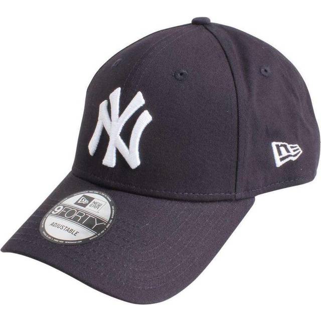 New Era New York Yankees 9Forty Cap • Find prices »