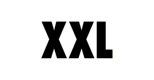 Mustavalkoinen XXL logo